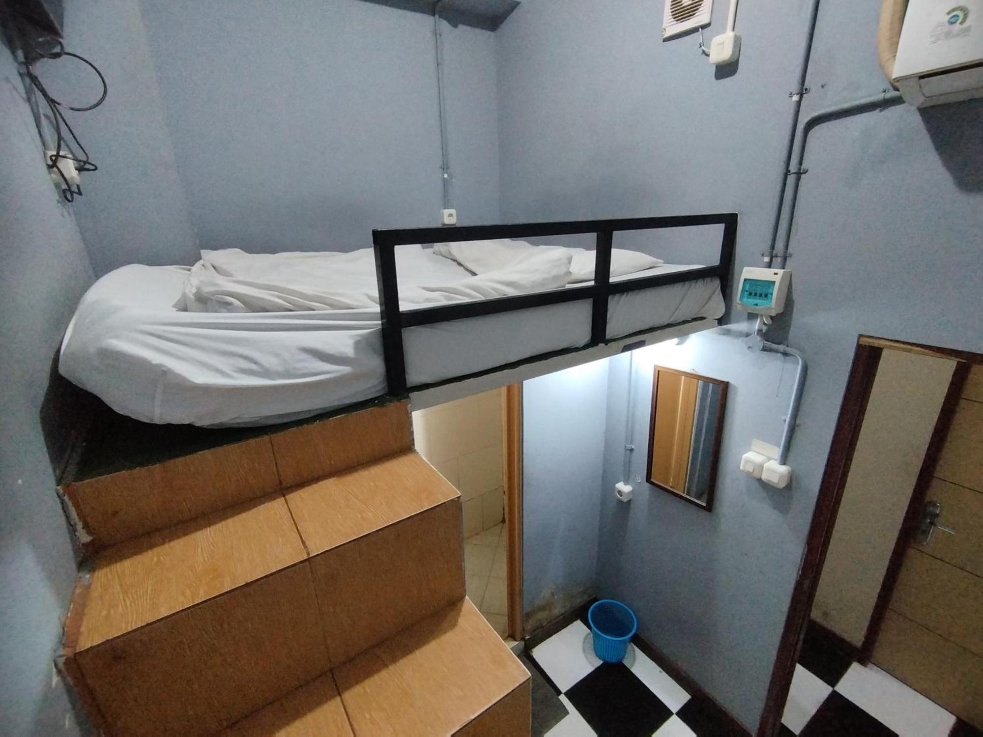 Stariez Kemang Hostel Jakarta